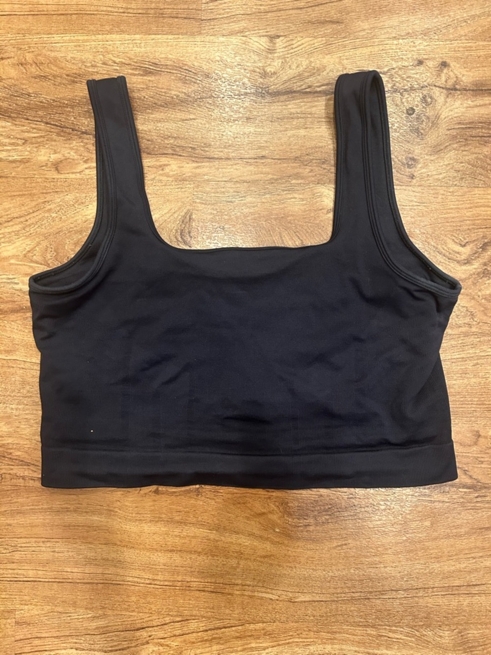 Knix Square Neck Performance Crop tank